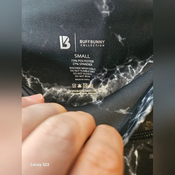 Buff Bunny Sz. Small - Picture 2 of 4